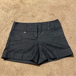 Express Jean Shorts Women's Size 2 Blue Button Fly Shorts Stretch